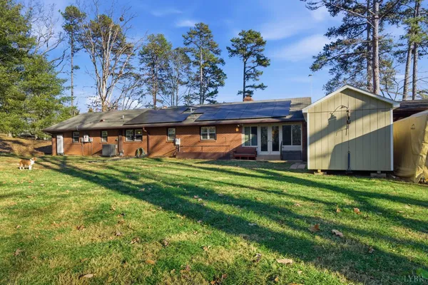 $345,000 | 2122 Laurel Lane, Altavista, VA 24517