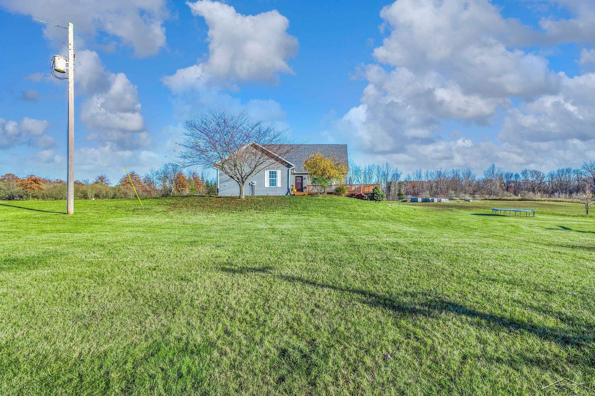 19669 West Townline Road St. Charles, MI 48655 - Photo 33 of 52 50094645-32.JPG
