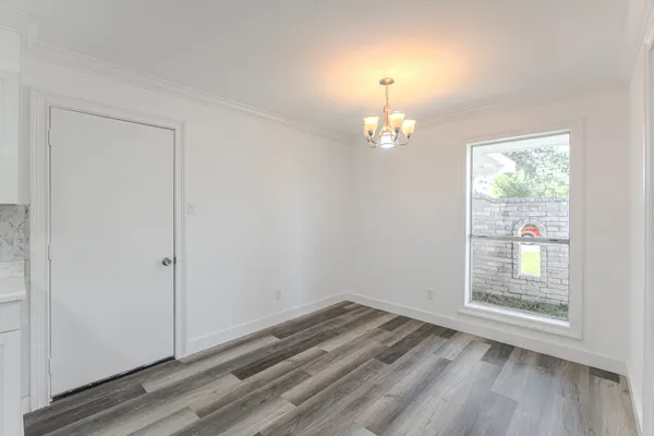 $1,800 | 10126 Pine Moss Drive, Houston, TX 77040