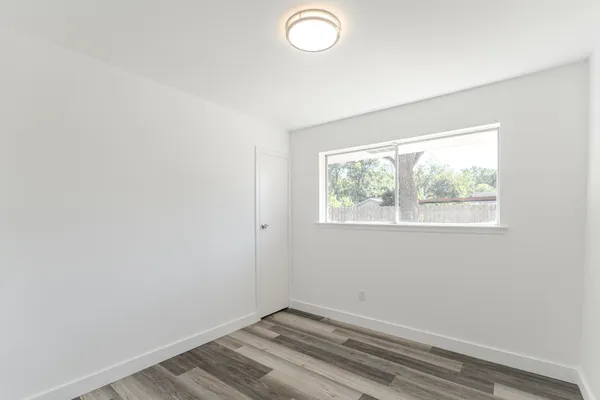 $1,800 | 10126 Pine Moss Drive, Houston, TX 77040