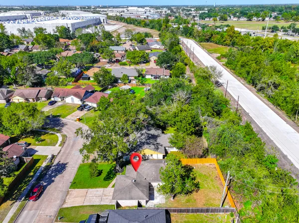 $1,800 | 10126 Pine Moss Drive, Houston, TX 77040