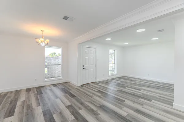 $1,800 | 10126 Pine Moss Drive, Houston, TX 77040