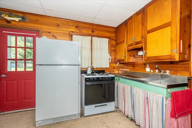 $250,000 | 8977 Austin Road, Alborn, MN 55702