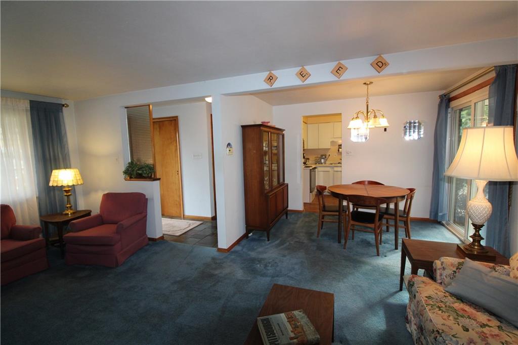 126 Reed Drive Pittsburgh, PA 15205 - Photo 4 of 24 Gallery Image 4
