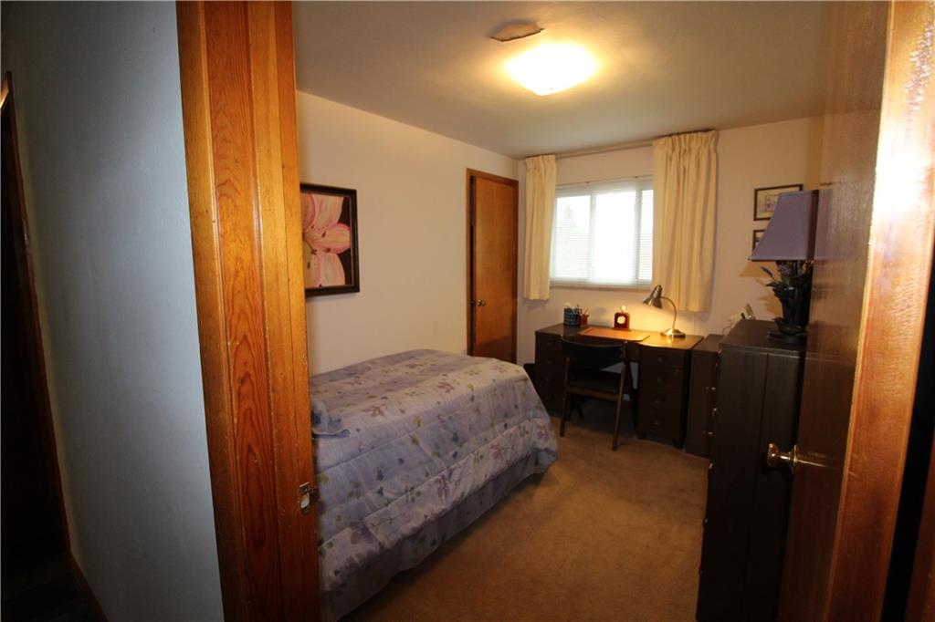 126 Reed Drive Pittsburgh, PA 15205 - Photo 10 of 24 Gallery Image 10
