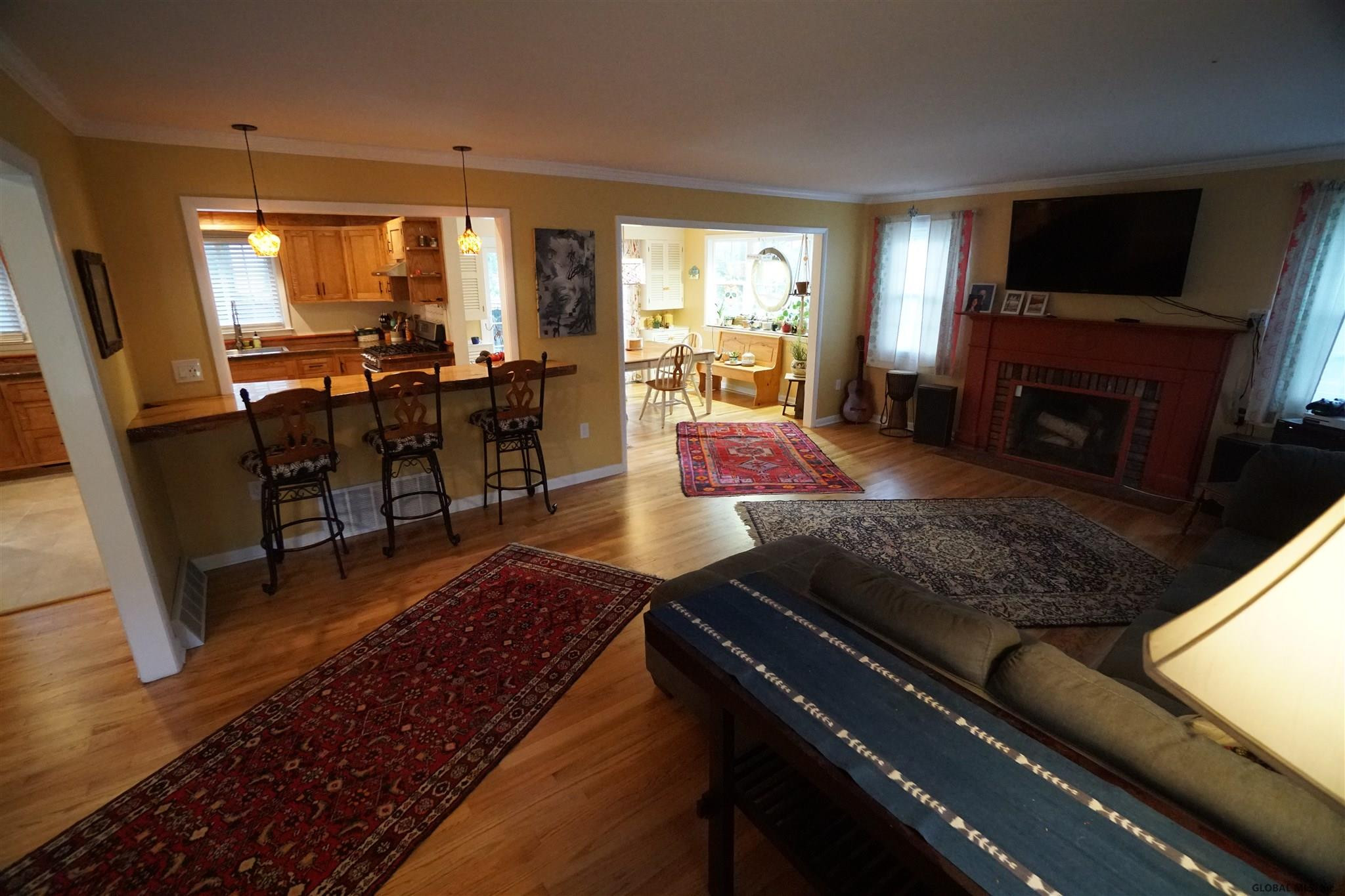 1349 Rowe Road Niskayuna, NY 12309 - Photo 4 of 39 Photo 4