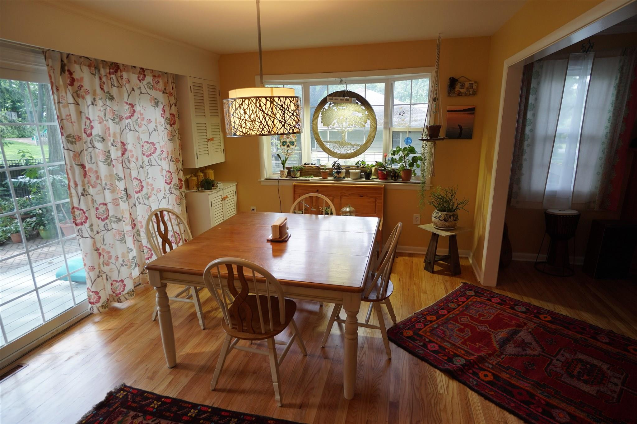 1349 Rowe Road Niskayuna, NY 12309 - Photo 9 of 39 Photo 9