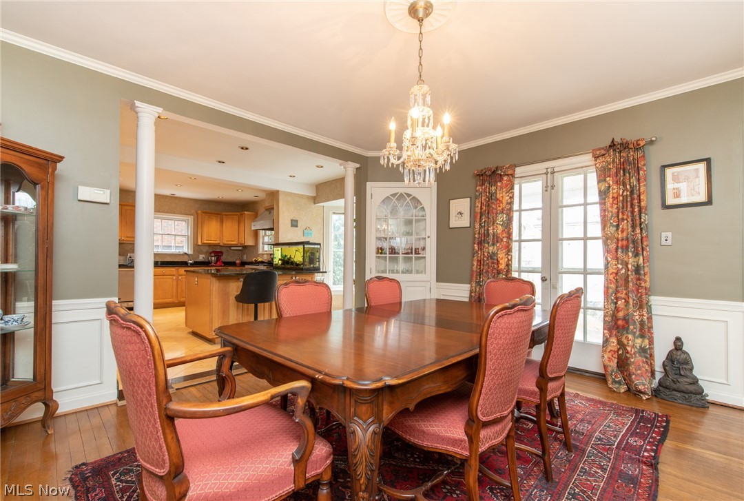 17615 Berwyn Road Cleveland, OH 44120 - Photo 5 of 30 Gallery Image 5