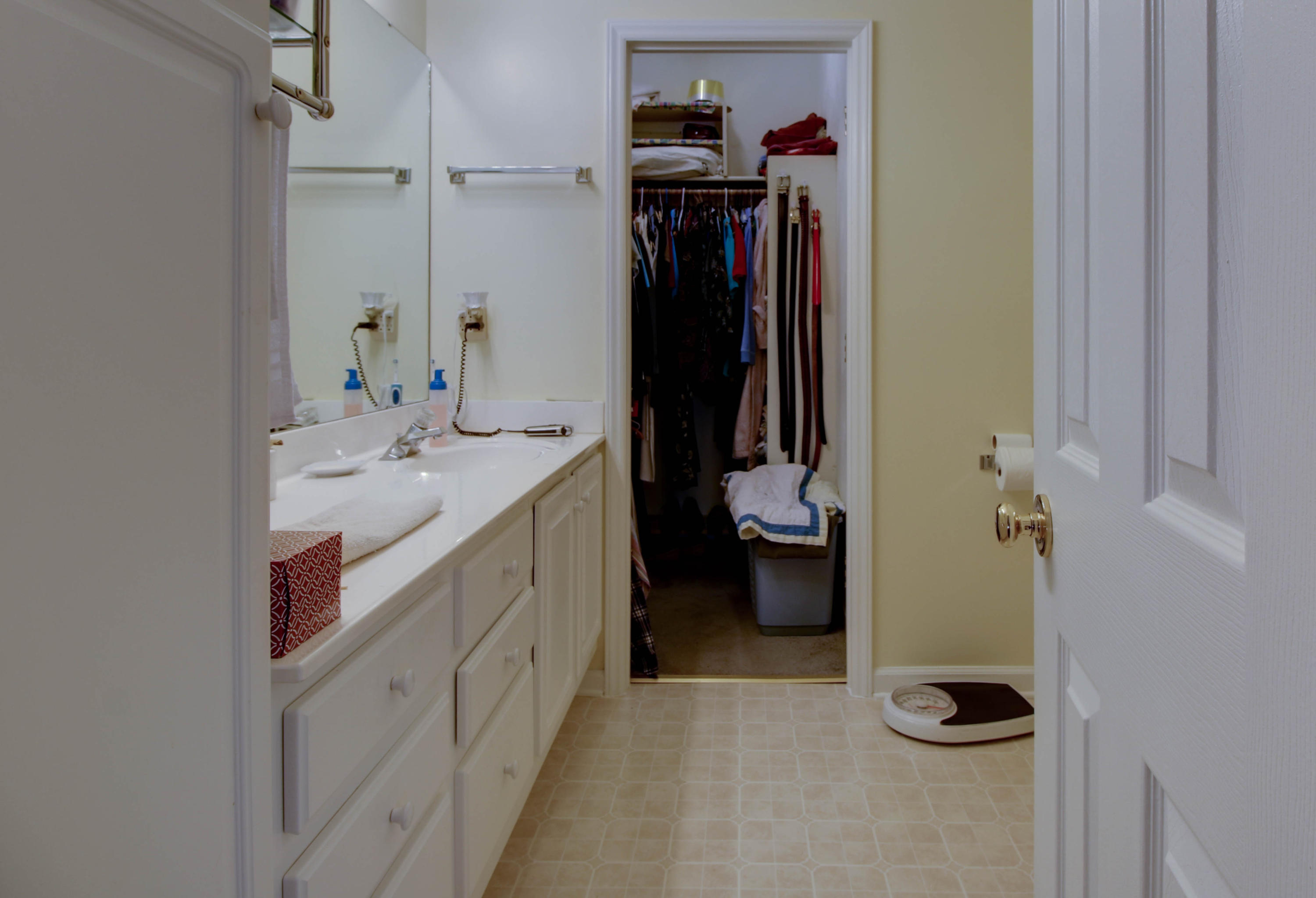 558 Deer Ridge Lane Vinton, VA 24179 - Photo 11 of 24 _MG_9438_39_40_41_42_43_44