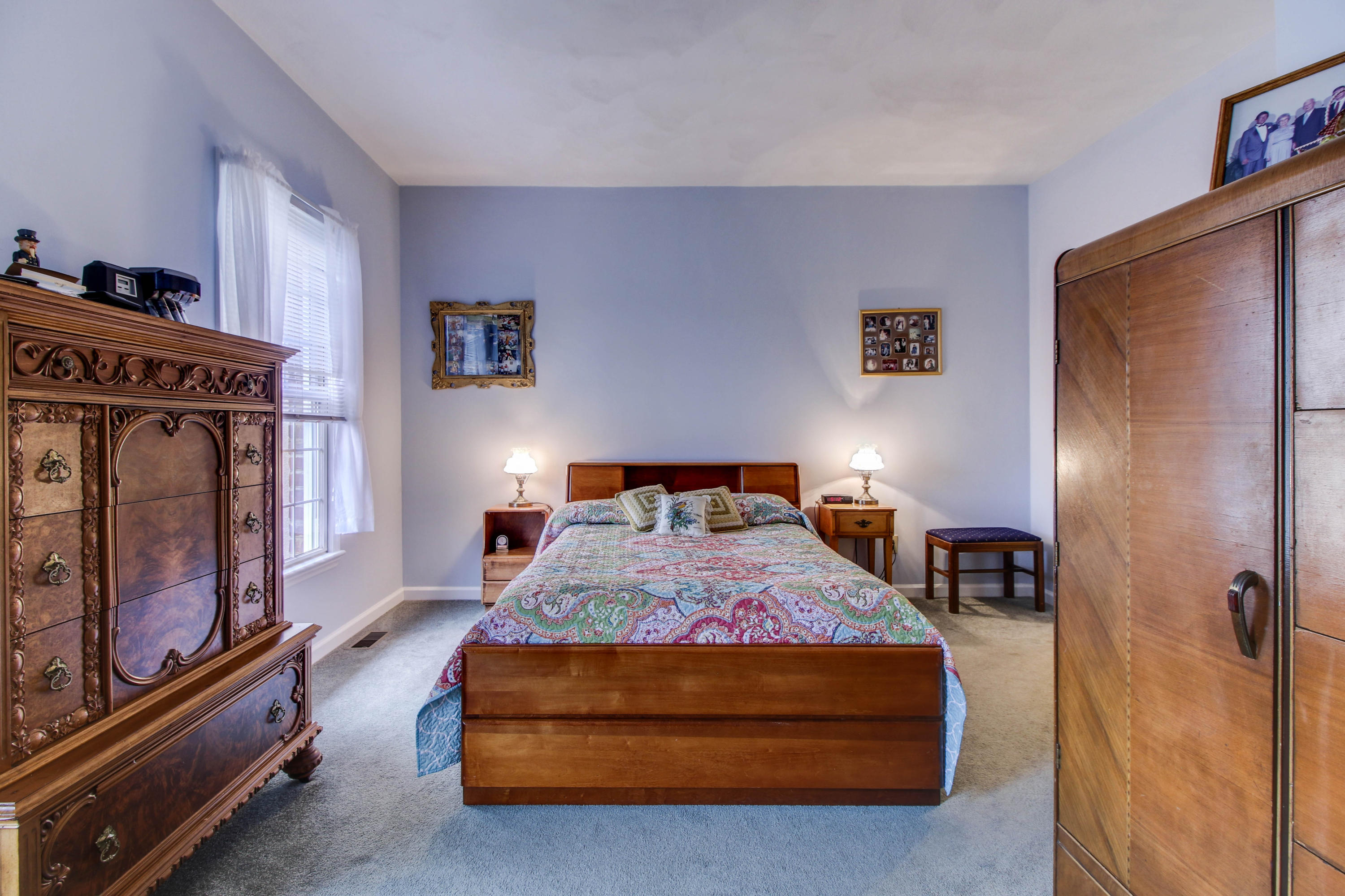 558 Deer Ridge Lane Vinton, VA 24179 - Photo 4 of 24 _MG_9403_4_5_6_7_8_9