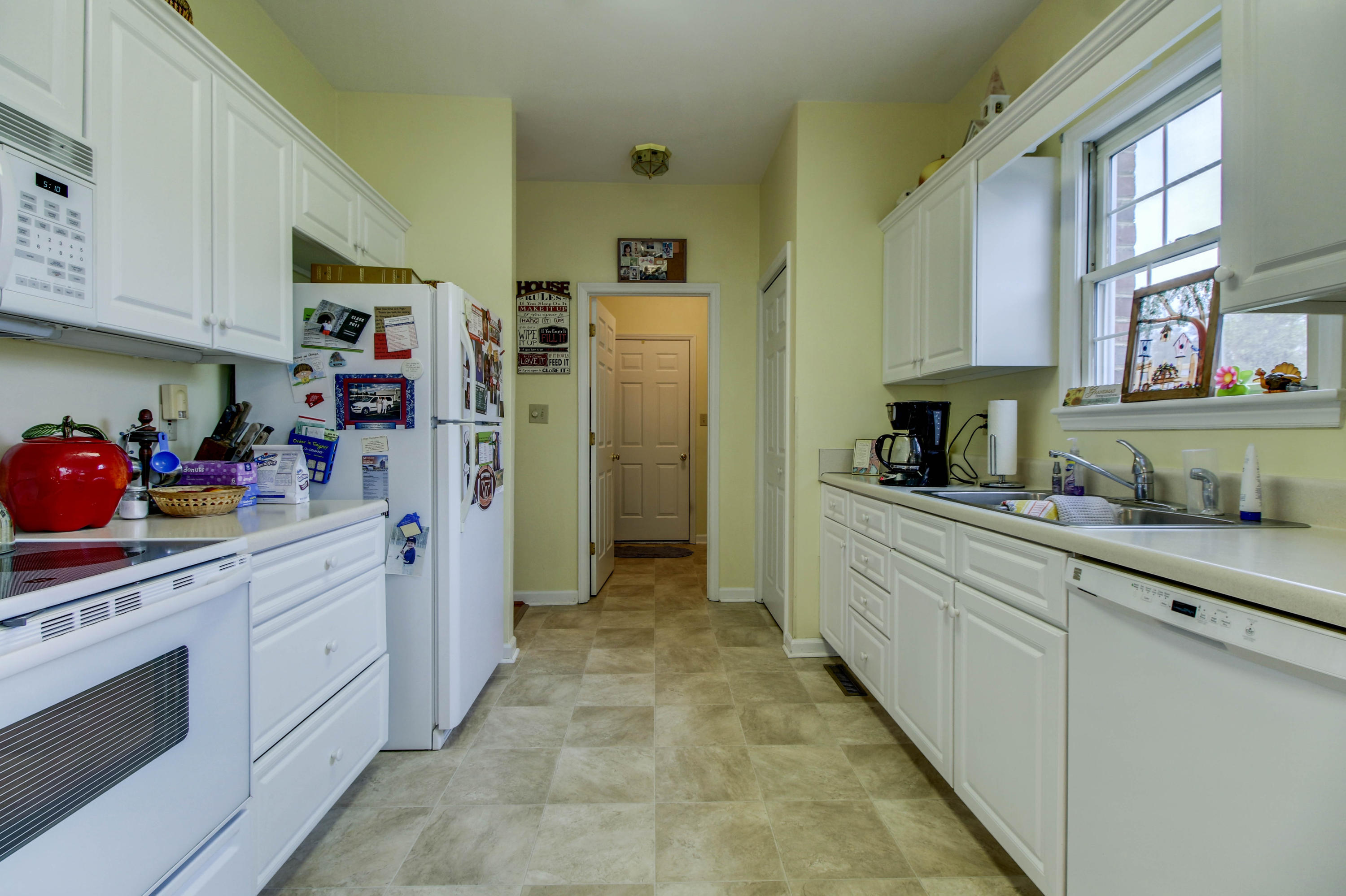 558 Deer Ridge Lane Vinton, VA 24179 - Photo 9 of 24 _MG_9389_90_91_92_93_94_95