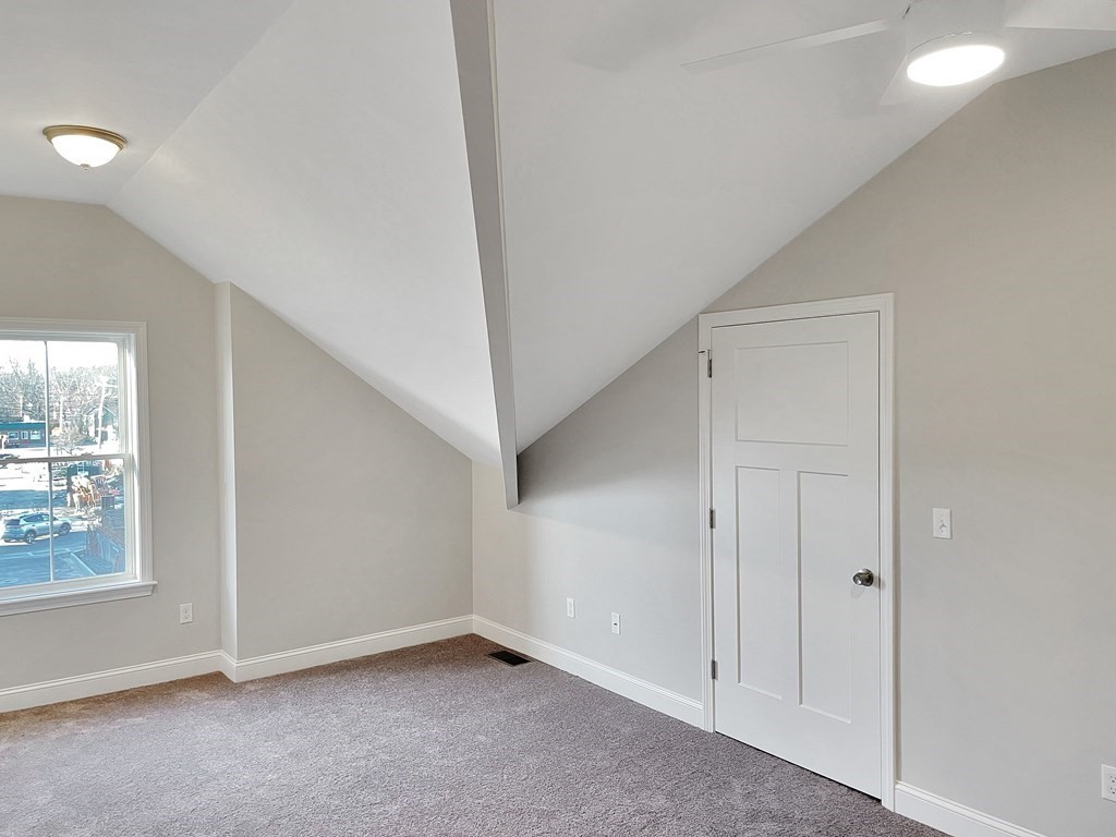 4 Beach Road, Unit B8 Salisbury, MA 01952 - Photo 16 of 17