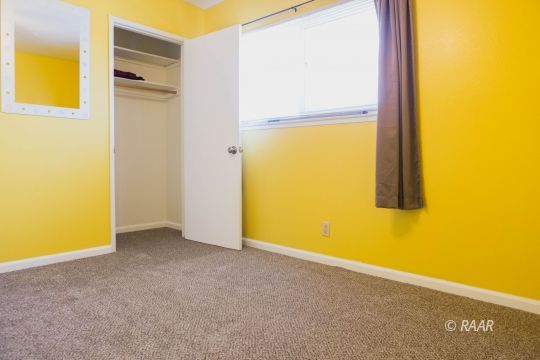 712 West Wilson Avenue Ridgecrest, CA 93555 - Photo 12 of 18 a view of an empty room