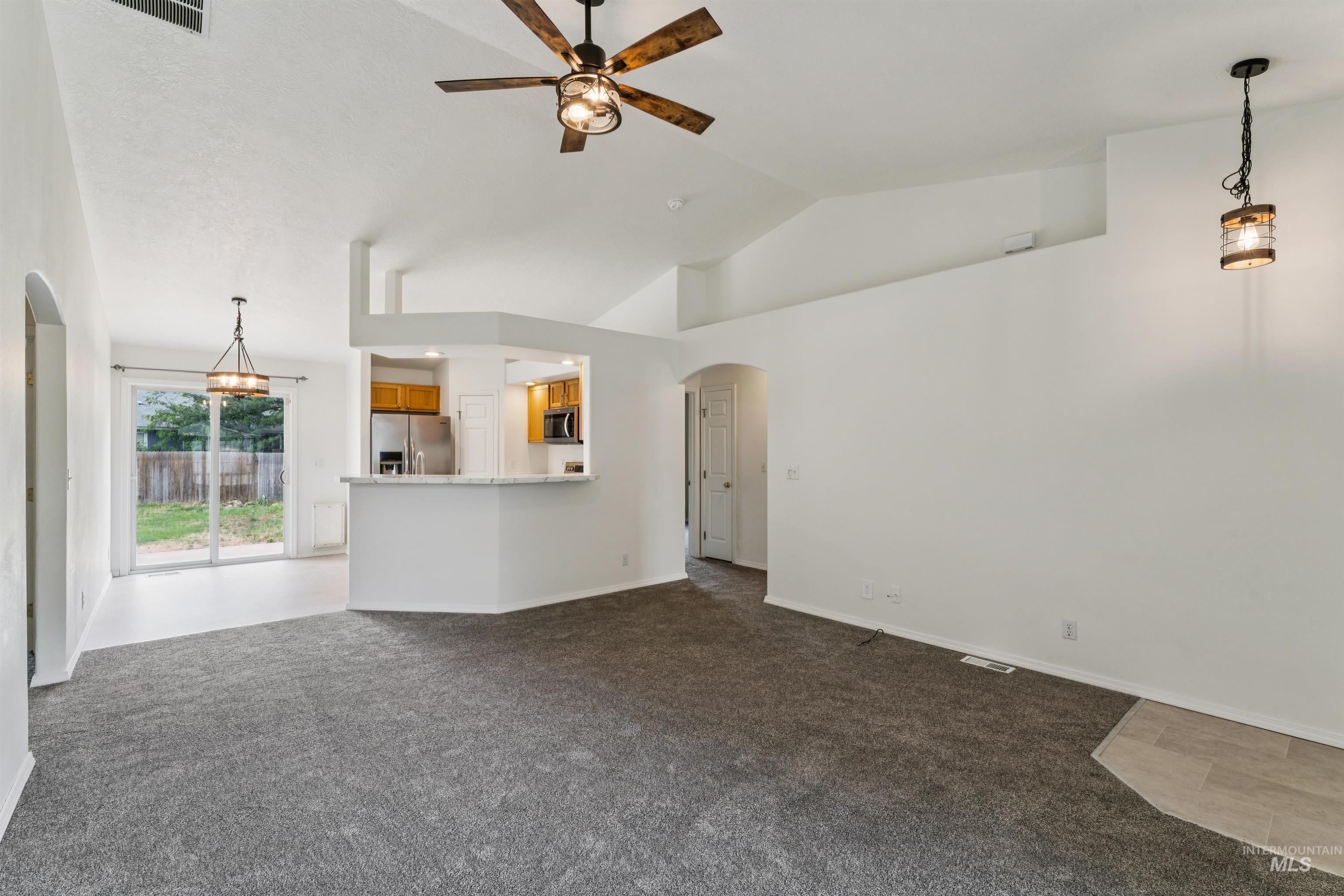 1007 West Honker Drive Meridian, ID 83642 - Photo 6 of 29