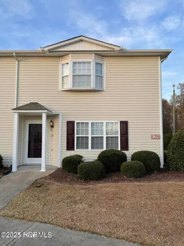 $1,200 | 2136 Flagstone Court, Unit I11, Greenville, NC 27834