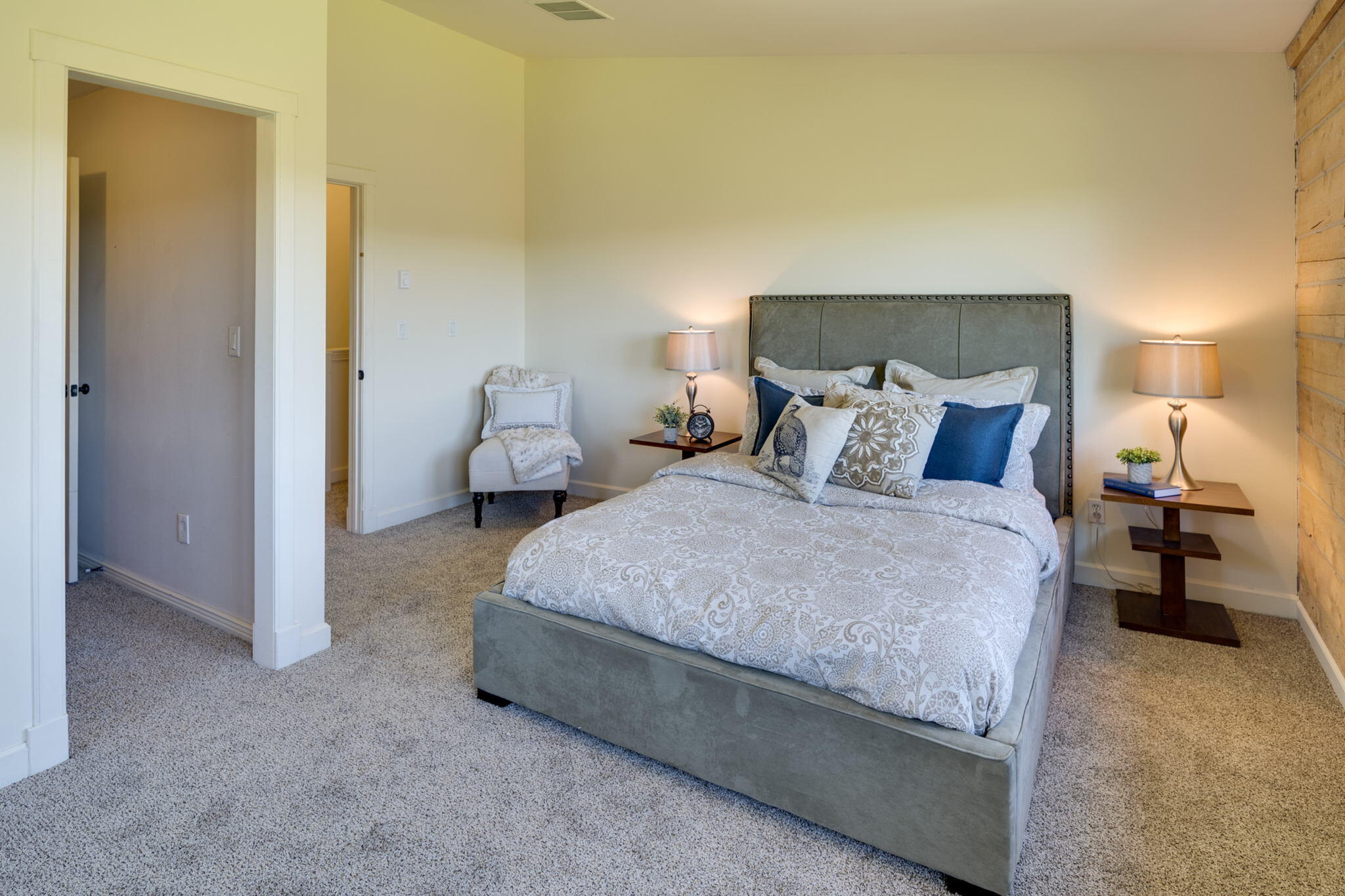 20150 Tumalo Road Bend, OR 97703 - Photo 24 of 53 UPSTAIRS MASTER