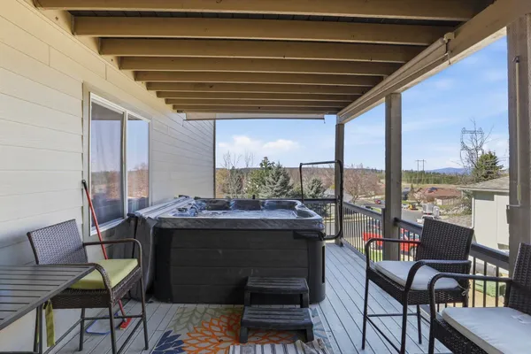 $899,999 | 5108 West Millbury Drive, Spokane, WA 99208