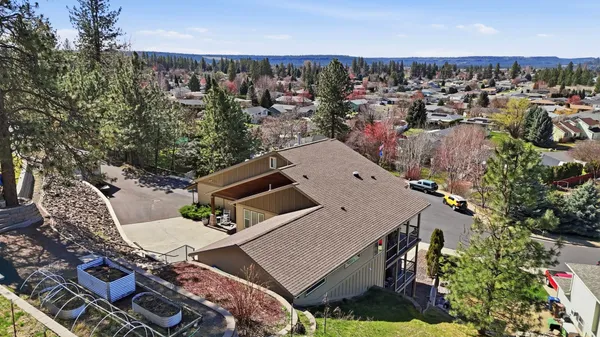 $899,999 | 5108 West Millbury Drive, Spokane, WA 99208