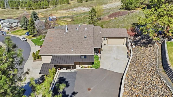 $899,999 | 5108 West Millbury Drive, Spokane, WA 99208