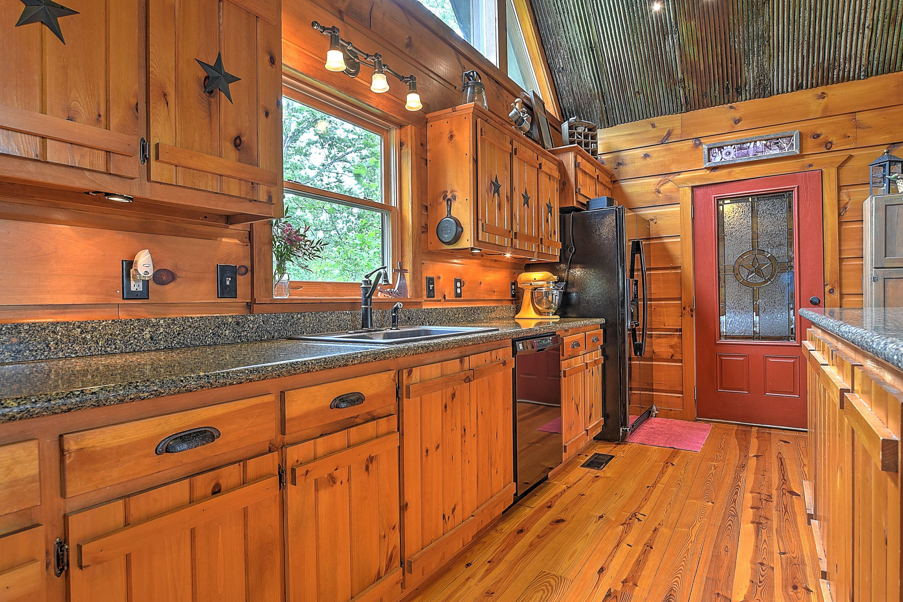 360 Bray Road Surgoinsville, TN 37873 - Photo 15 of 92 360 Bray_-35