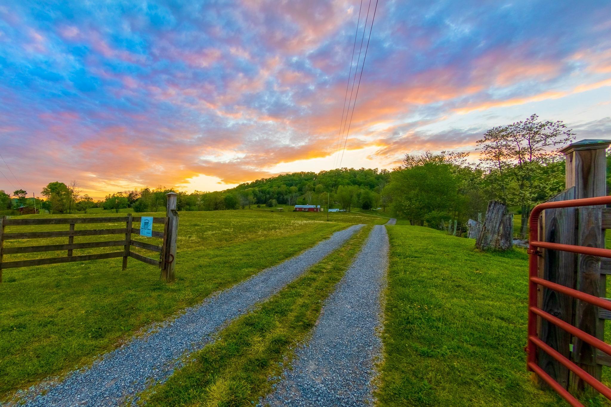 360 Bray Road Surgoinsville, TN 37873 - Photo 50 of 92 IMG_5259