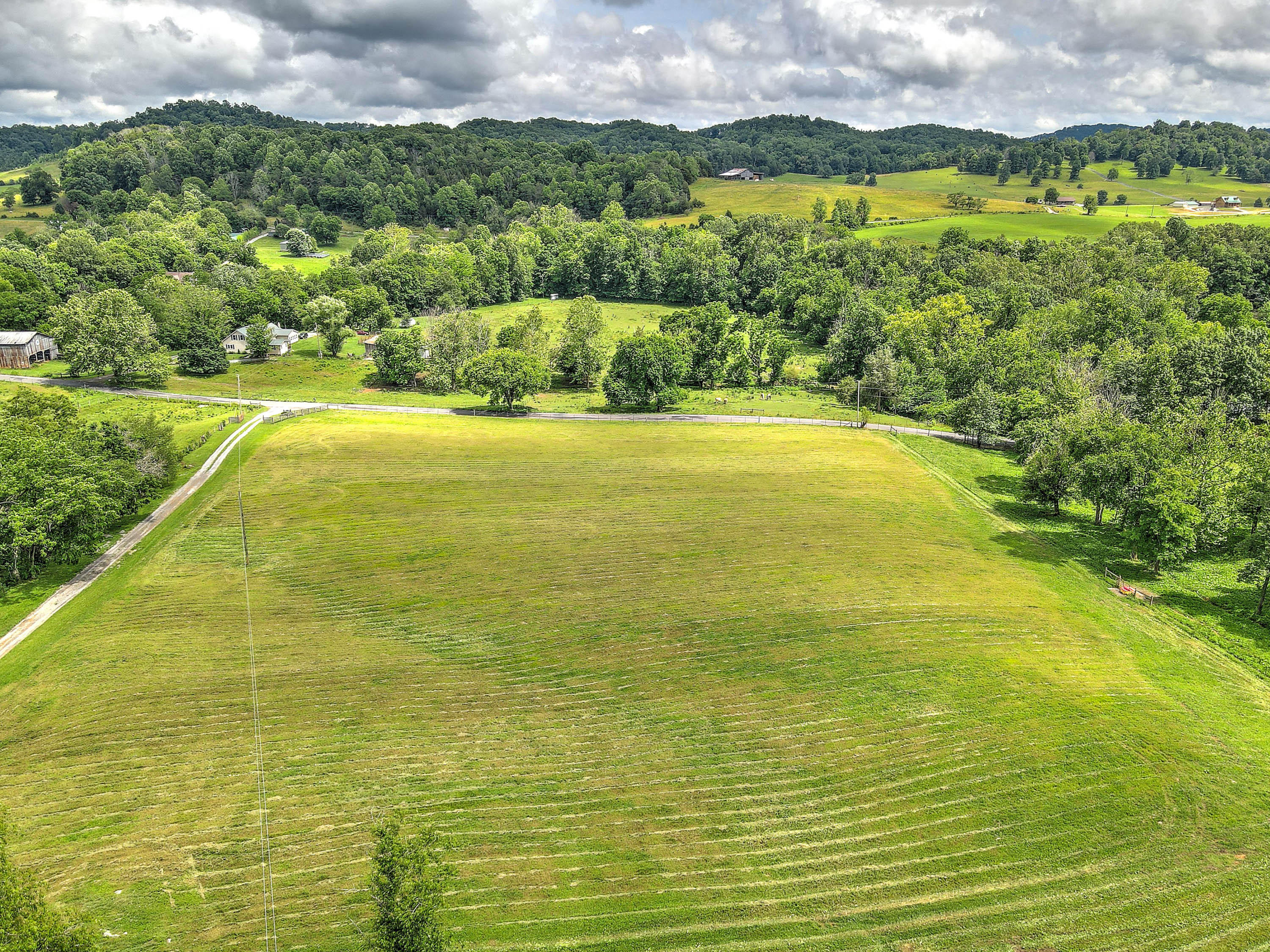 360 Bray Road Surgoinsville, TN 37873 - Photo 65 of 92 360 Bray Rd-13