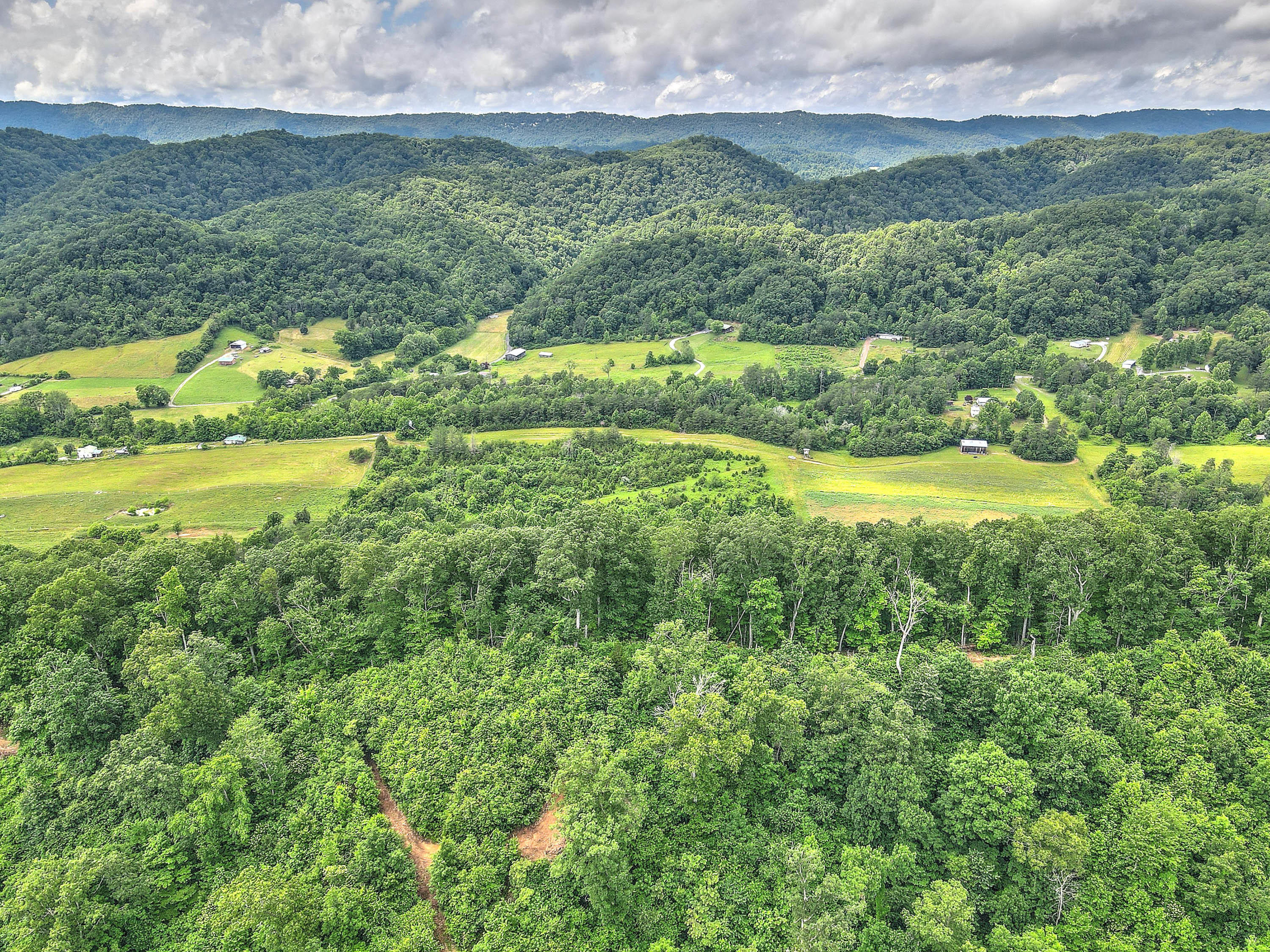 360 Bray Road Surgoinsville, TN 37873 - Photo 80 of 92 360 Bray Rd-19