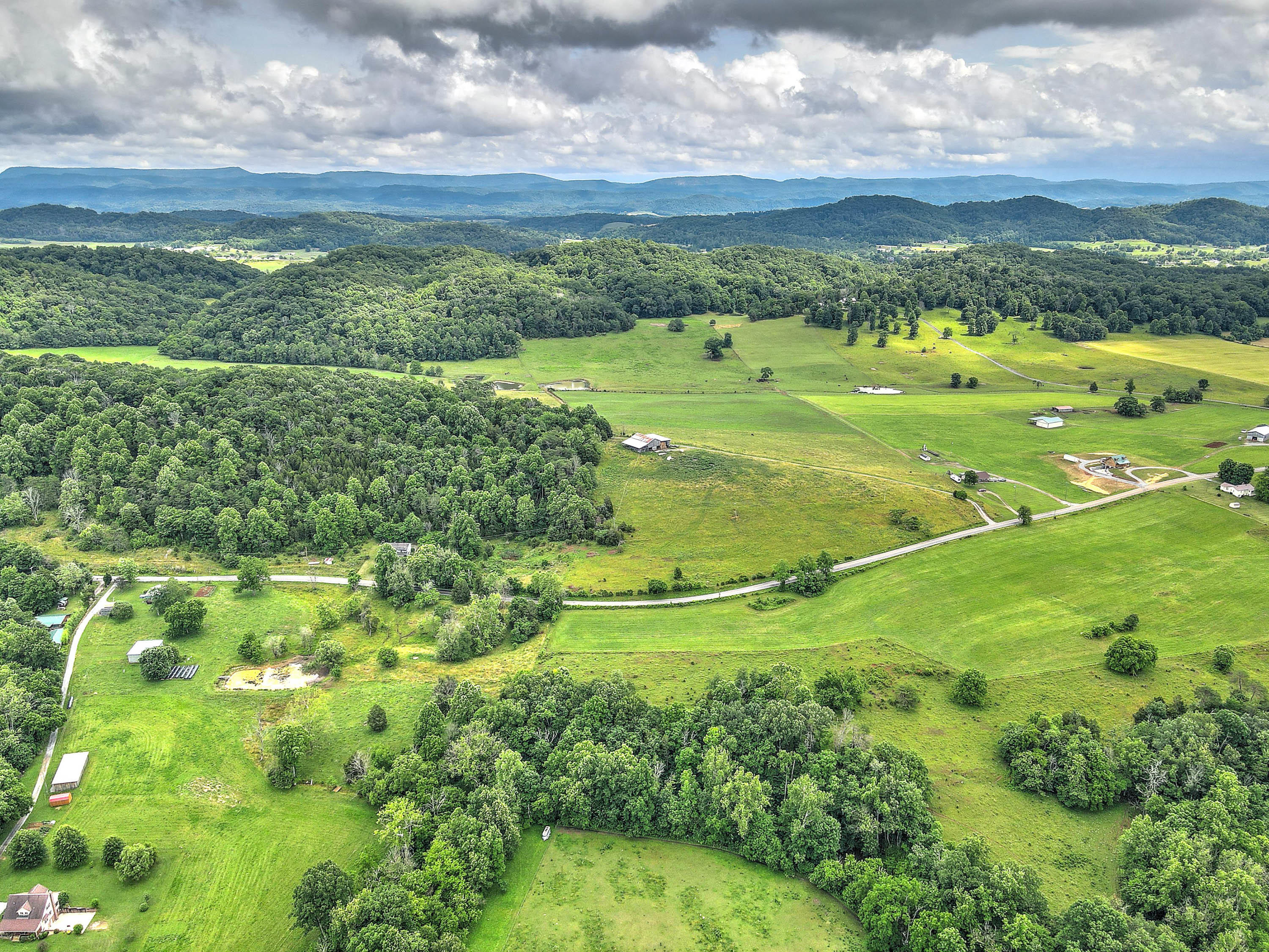 360 Bray Road Surgoinsville, TN 37873 - Photo 86 of 92 360 Bray Rd-25