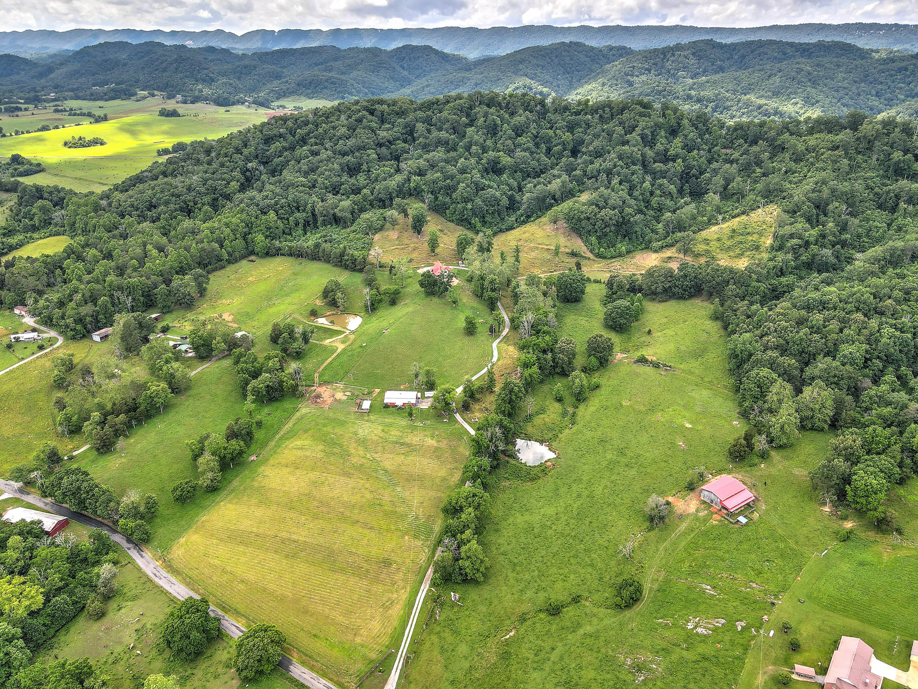 360 Bray Road Surgoinsville, TN 37873 - Photo 87 of 92 360 Bray Rd-26