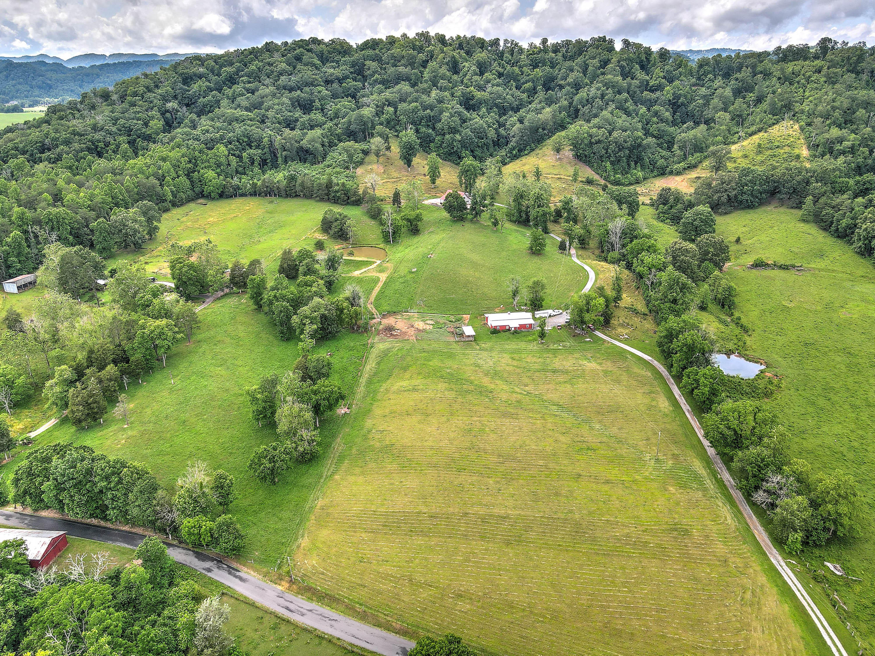 360 Bray Road Surgoinsville, TN 37873 - Photo 88 of 92 360 Bray Rd-27