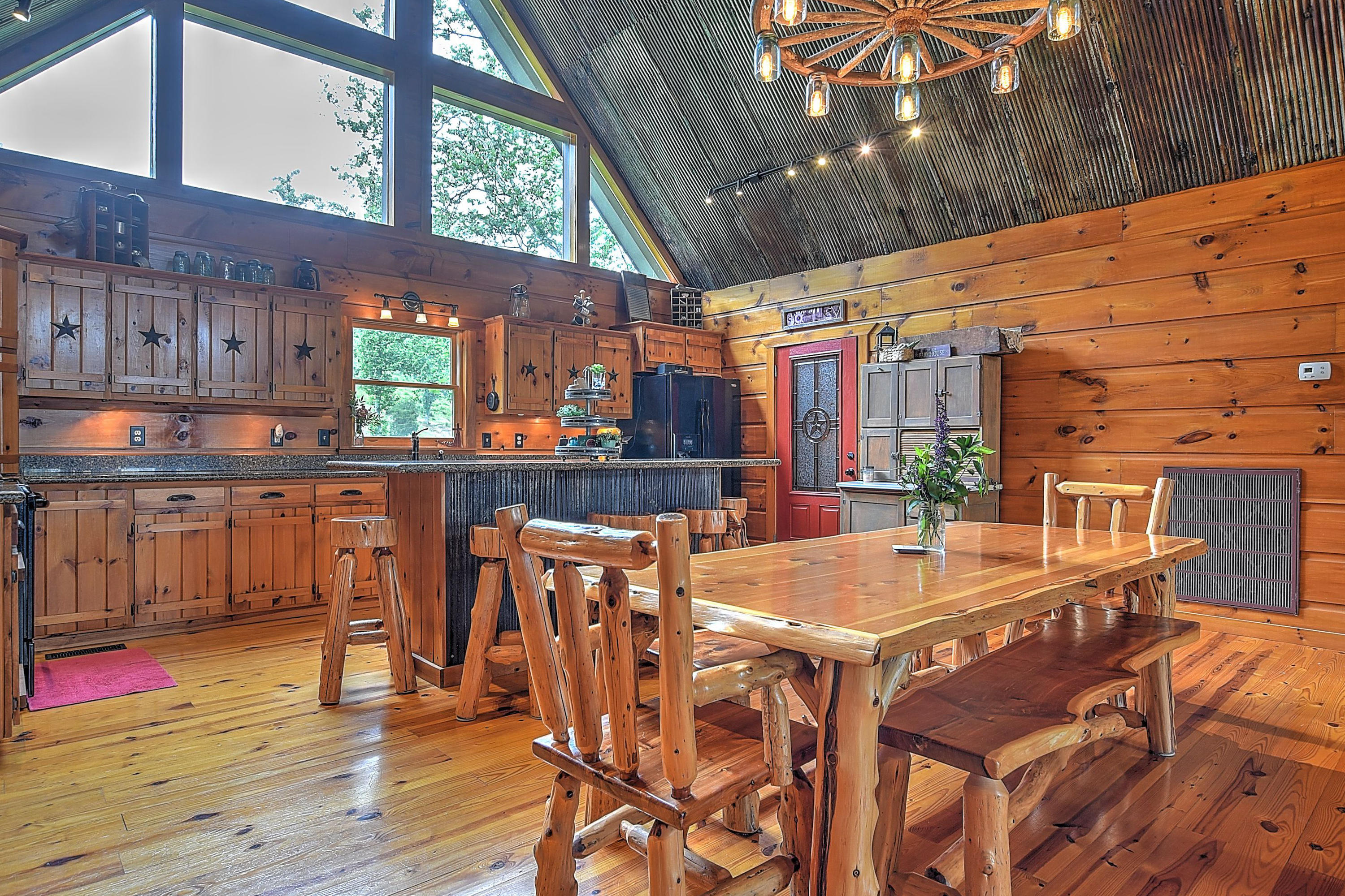 360 Bray Road Surgoinsville, TN 37873 - Photo 10 of 92 360 Bray_-30