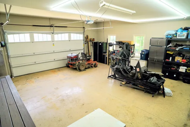 $3,480,000 | 450 Lowe Branch Road, Centerville, TN 37033