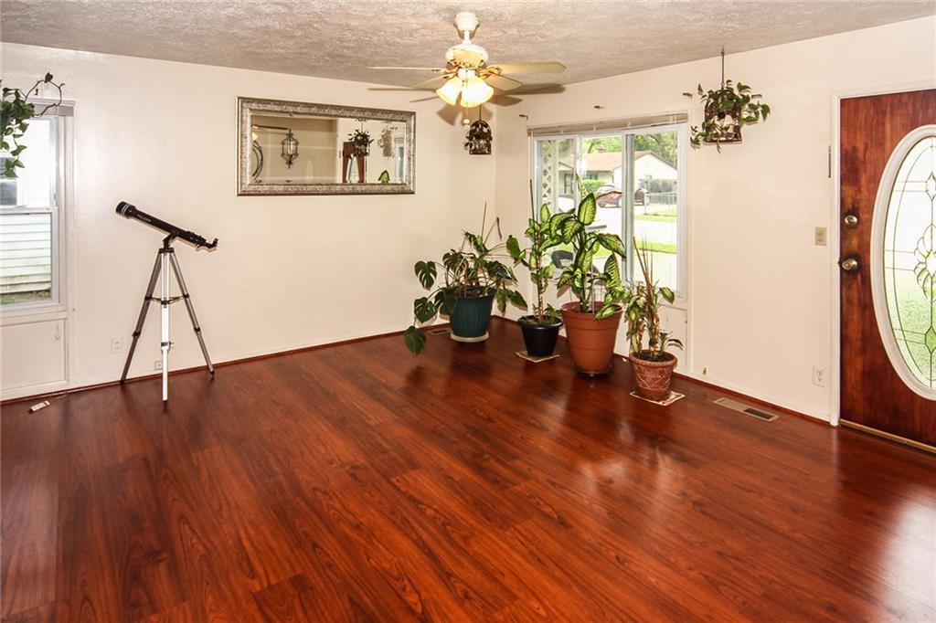 3513 Lowry Road Indianapolis, IN 46222 - Photo 5 of 21 Gallery Image 5