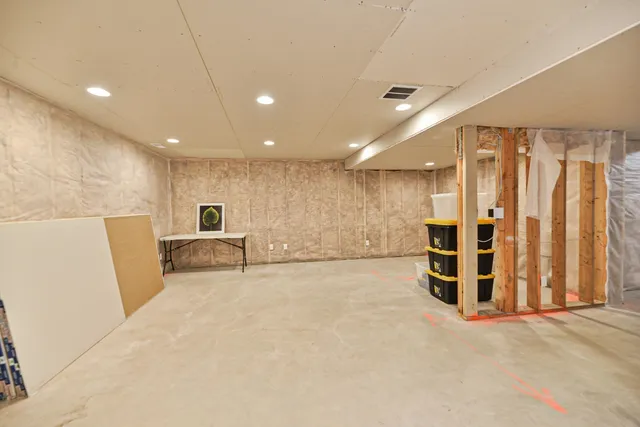 $904,999 | 2648 South Fairmont Estates Drive, Greenacres, WA 99016