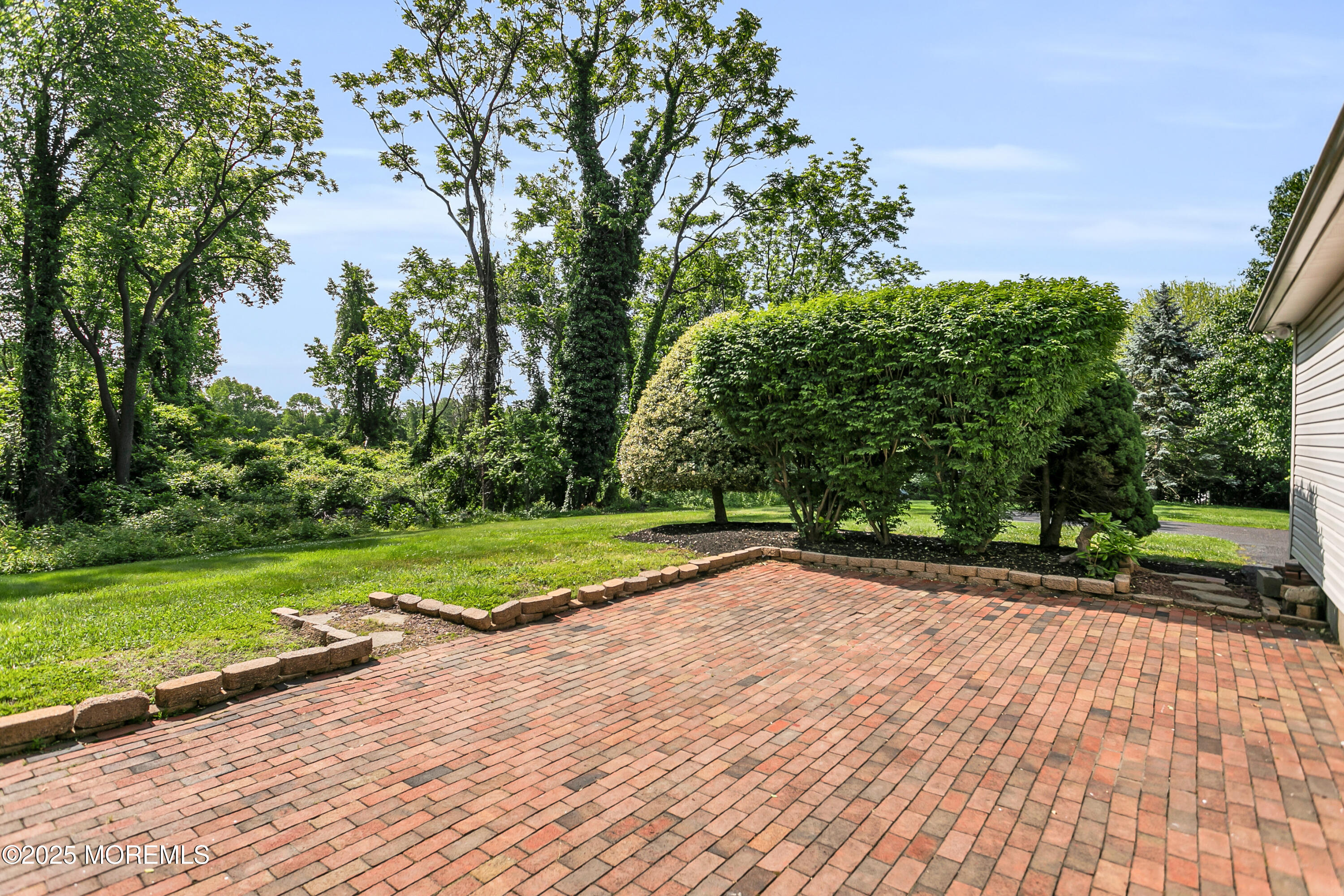 206 Peachwood Road Middletown, NJ 07748 - Photo 32 of 46 206 Peachwood Rd Middletown-print-081-05