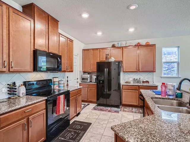 $450,000 | 2471 Sunrise Road, Unit 64, Round Rock, TX 78664