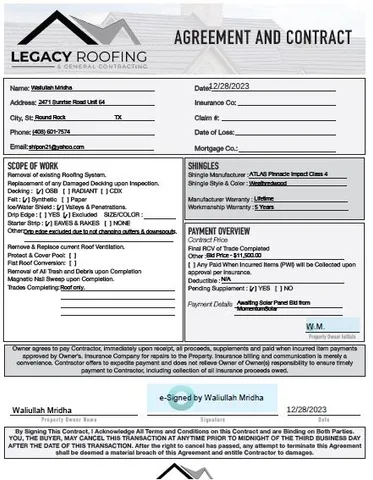 a picture of a white and white top