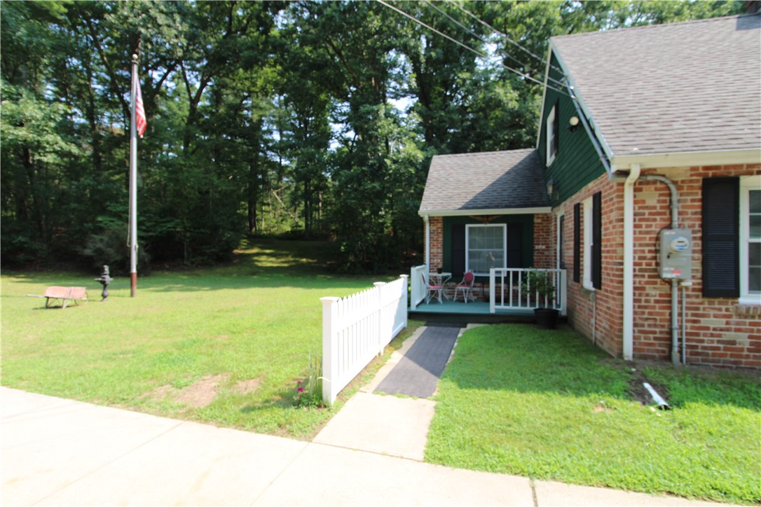 836 Matteson Road Coventry, RI 02816 - Photo 2 of 29 Gallery Image 2