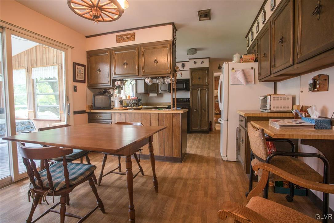 692 Brandywine Road Nazareth, PA 18064 - Photo 7 of 34 Gallery Image 7