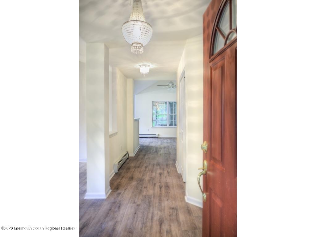 41 Clear Lake Road Whiting, NJ 08759 - Photo 4 of 22 04-Photo 4