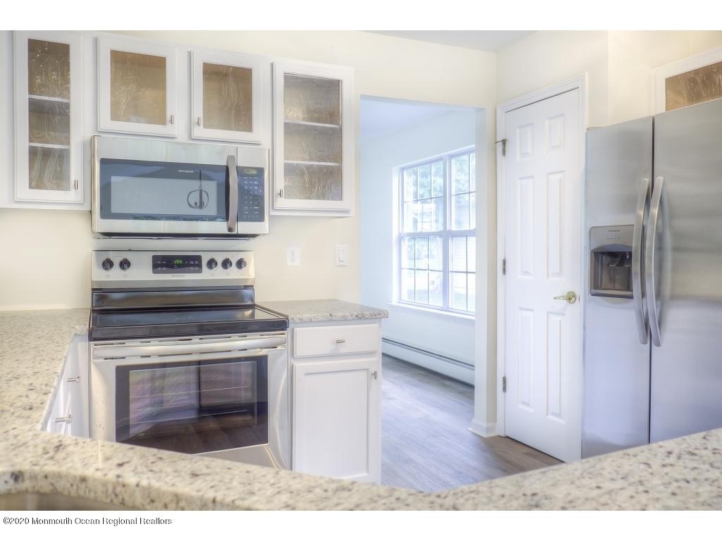 41 Clear Lake Road Whiting, NJ 08759 - Photo 8 of 22 08-Photo 8
