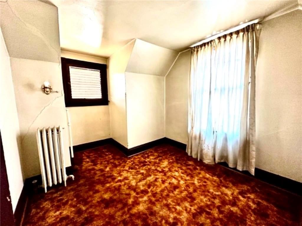 1716 Middle Street Pittsburgh, PA 15215 - Photo 22 of 31 3rd floor bedroom