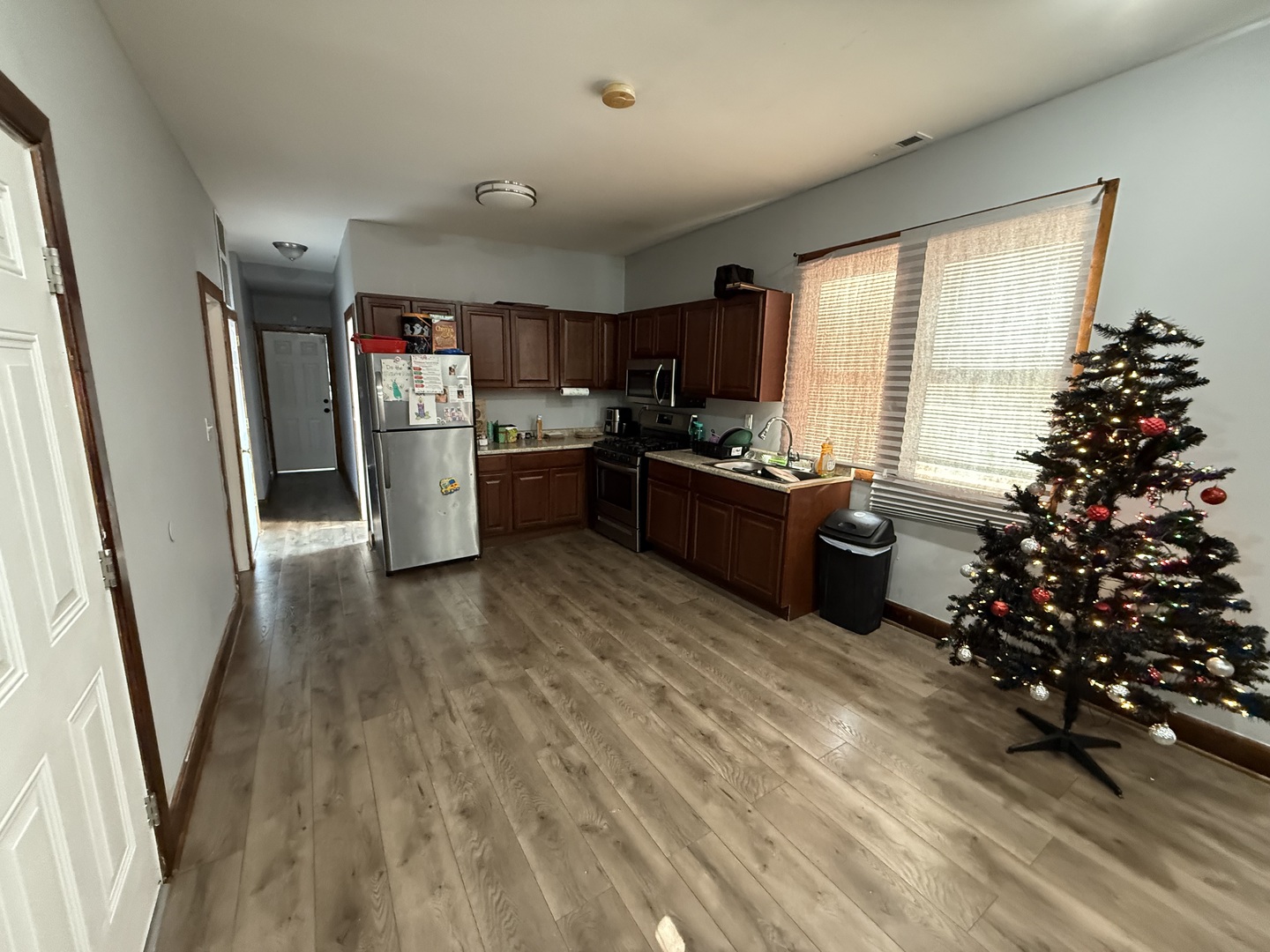 6049 South Morgan Street Chicago, IL 60621 - Photo 8 of 10