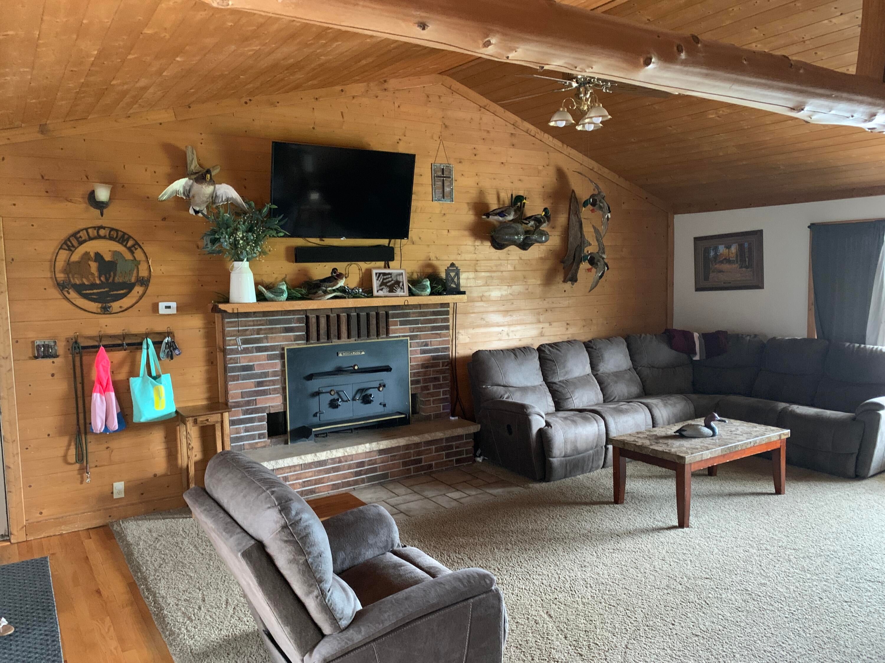 9175 Indian Reserve Road Alpena, MI 49707 - Photo 5 of 31 Gallery Image 5