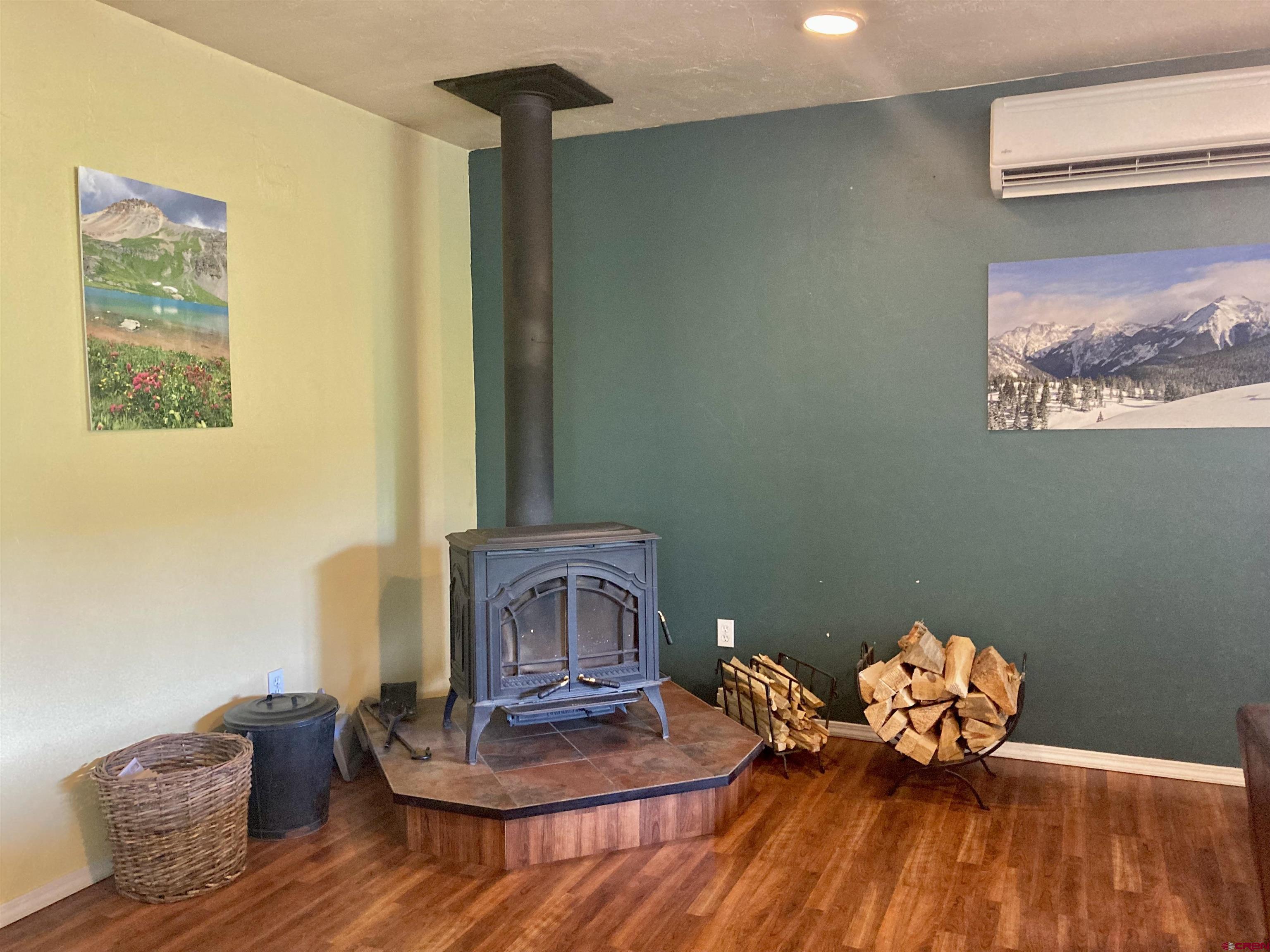 56 Bad Mule Road Durango, CO 81301 - Photo 17 of 35 a room with a table and a potted plant