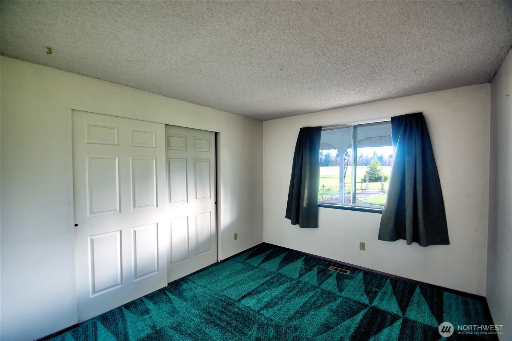 9444 Lundeen Road Southwest Rochester, WA 98579 - Photo 18 of 39