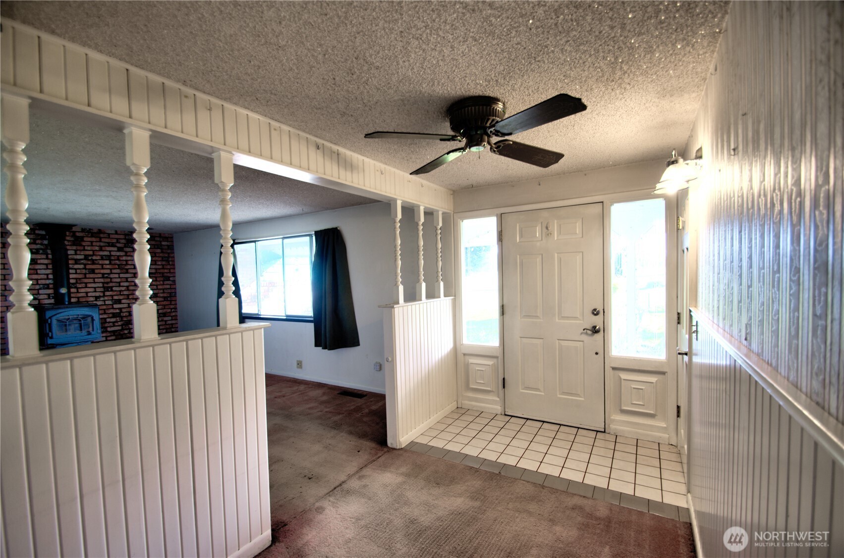 9444 Lundeen Road Southwest Rochester, WA 98579 - Photo 5 of 39