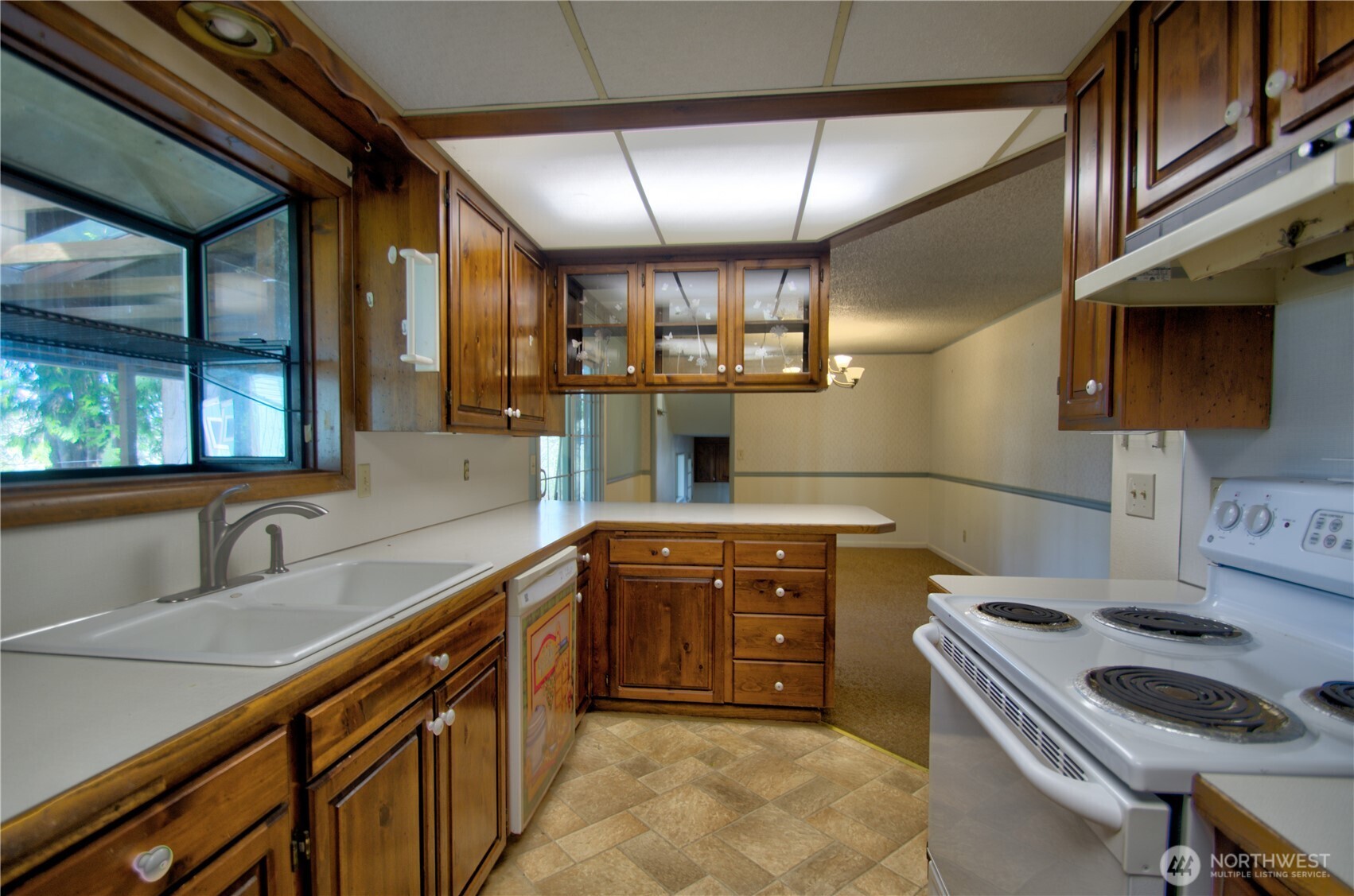 9444 Lundeen Road Southwest Rochester, WA 98579 - Photo 10 of 39