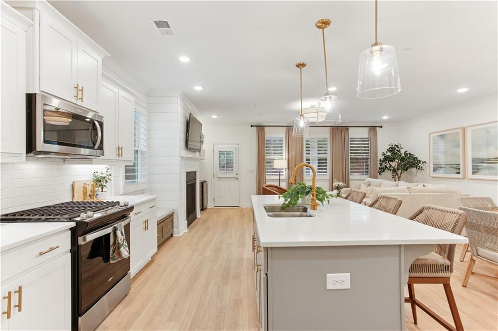 2913 Ferrington Way Smyrna, GA 30080 - Photo 11 of 35