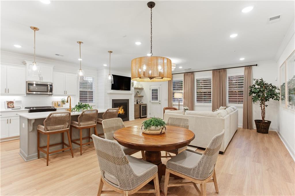 2913 Ferrington Way Smyrna, GA 30080 - Photo 5 of 35